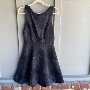 NWOT Elizabeth Lozano A-line Floral Print Bow Front Dress Size: M